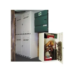 Armoire de sellerie petit modèle - La Gée