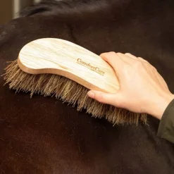 Bouchon bois cheval ergonomique ComfortCare poils durs - Harry's Horse