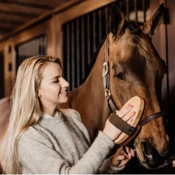 Brosse douce à poils doux cheval - Grooming Deluxe