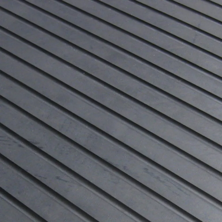 Dalle Clip Horse caoutchouc emboîtable pour box cheval ou aire de pansage - IDS