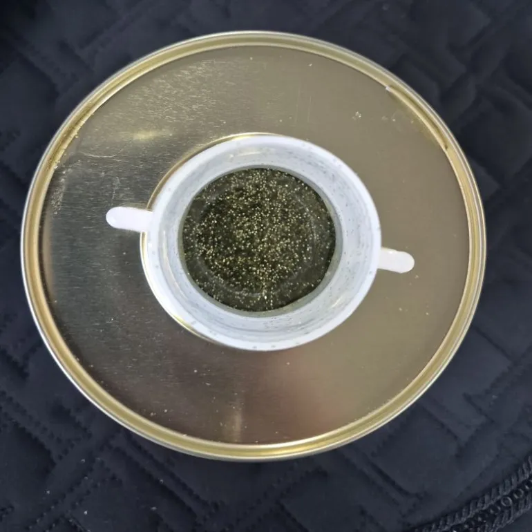 Huile à sabot cheval paillettes Liquid Hoof Dressing Glitter Edition - Kevin Bacon's