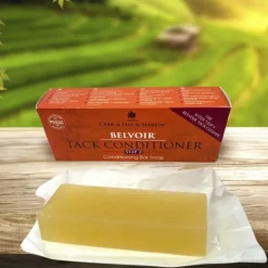 Savon glycériné Belvoir Tack Conditionner - Carr and Day and Martin