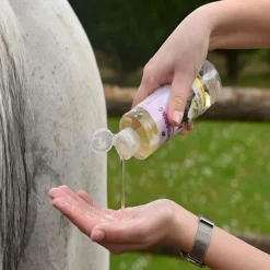 Shampoing anti-mouche cheval à la citronnelle - Gamme du Maréchal