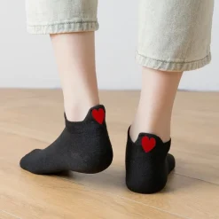 Socquettes motifs petits coeurs - TitesChaussettes