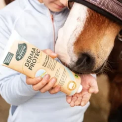 Soin cutané cheval polyvalent 250 ml Derma protect - Ravene